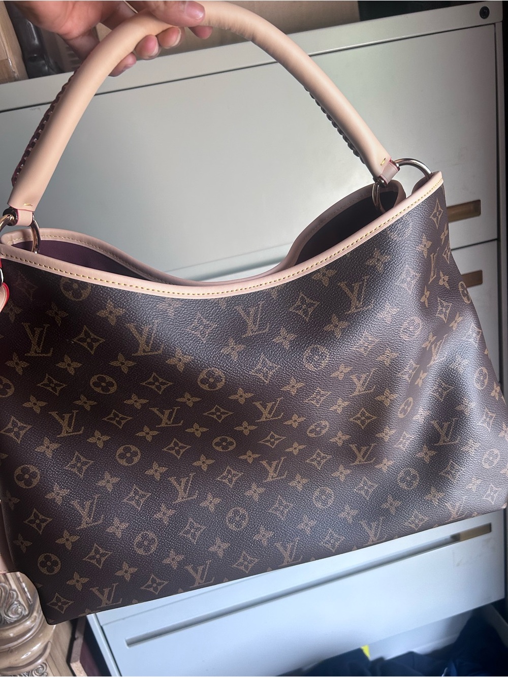 Louis Vuitton Monogram Hobo Bag in Brown with Cream Trim - Picture 2 of 9